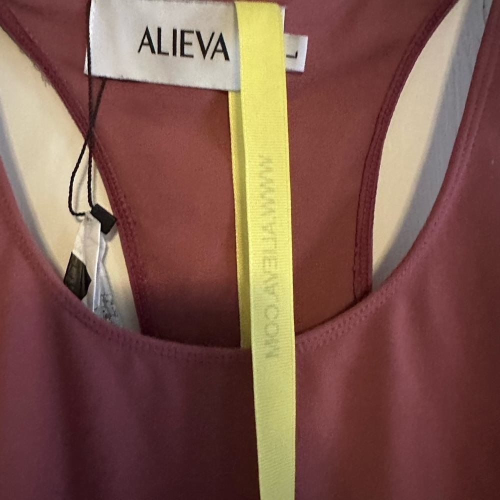 STORM AIRLIFT CUTOUT BODYSUIT (DUSTY PINK) - Picture 2 of 4